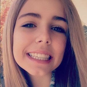 Meet your Posher, Josie